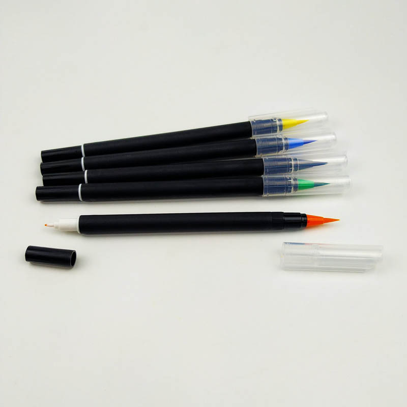Dual tip watercolor brush pen